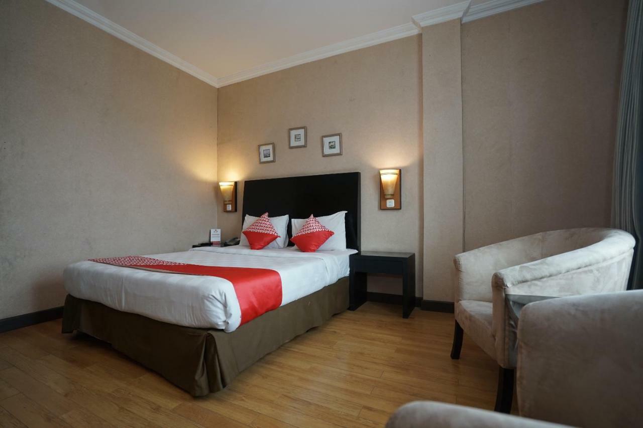 Capital O 1128 Hotel Imara Palembang Ngoại thất bức ảnh