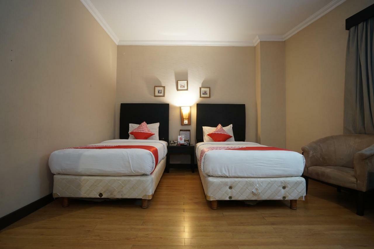 Capital O 1128 Hotel Imara Palembang Ngoại thất bức ảnh