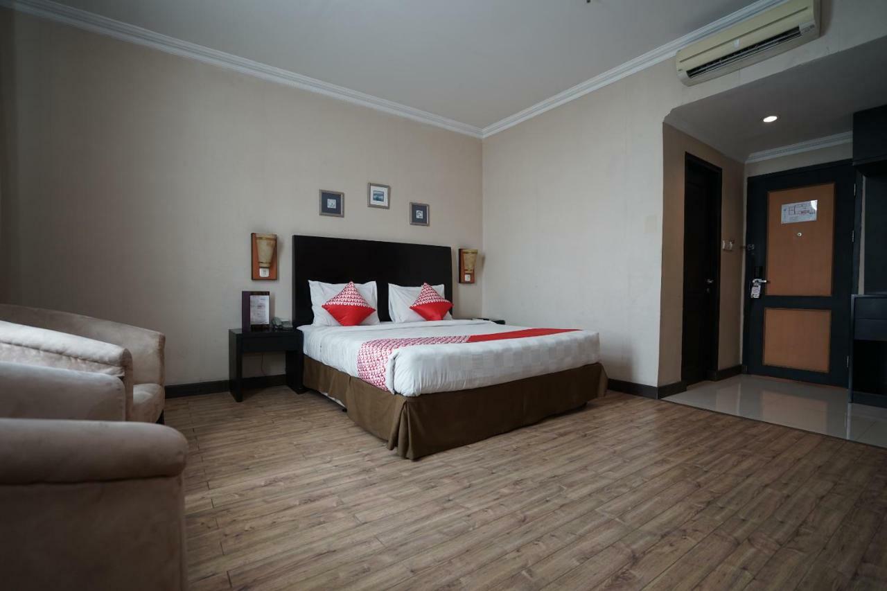 Capital O 1128 Hotel Imara Palembang Ngoại thất bức ảnh